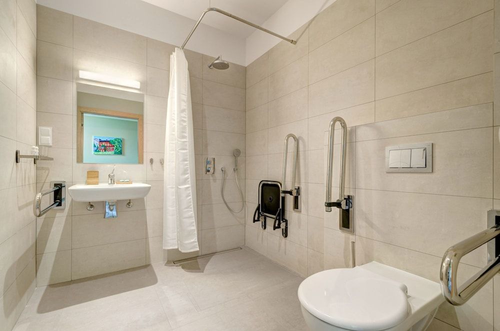 Ratusz B&B Double or Twin Room, Accessible 3