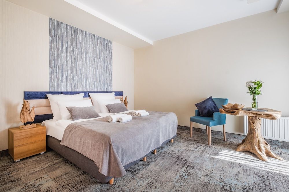 Max Health Resort SPA Standard Double Room 7