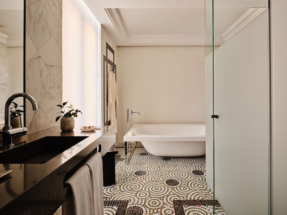 undefined Hotel Único Madrid - Small Luxury Hotels 8