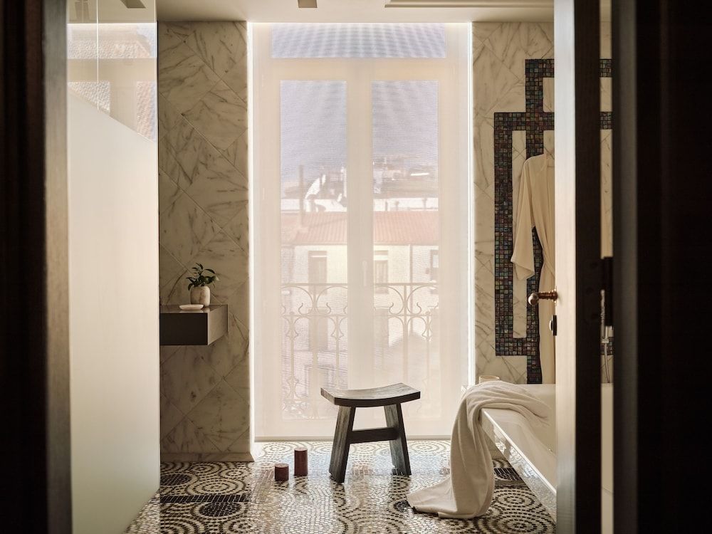 undefined Hotel Único Madrid - Small Luxury Hotels 9