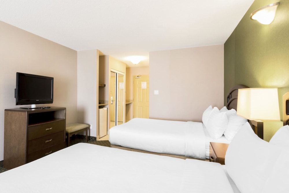 Standard Room 2 Queen Beds Non Smoking
