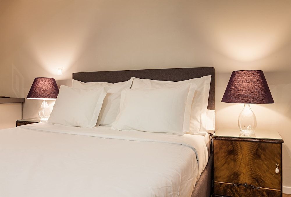 B The Guest Downtown Superior Double Room 4