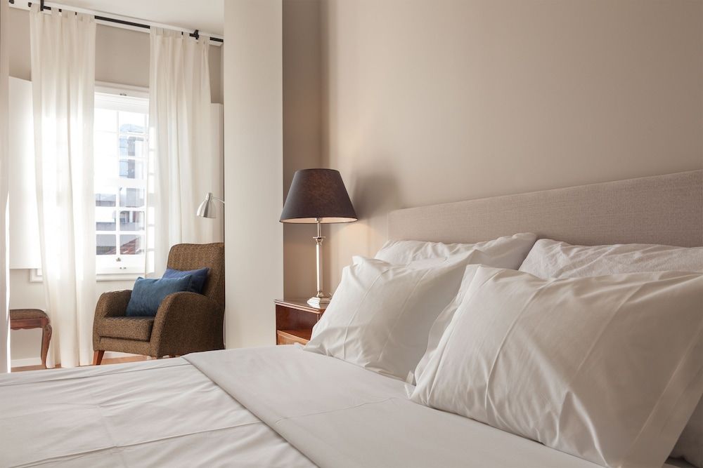 B The Guest Downtown Superior Double Room 13