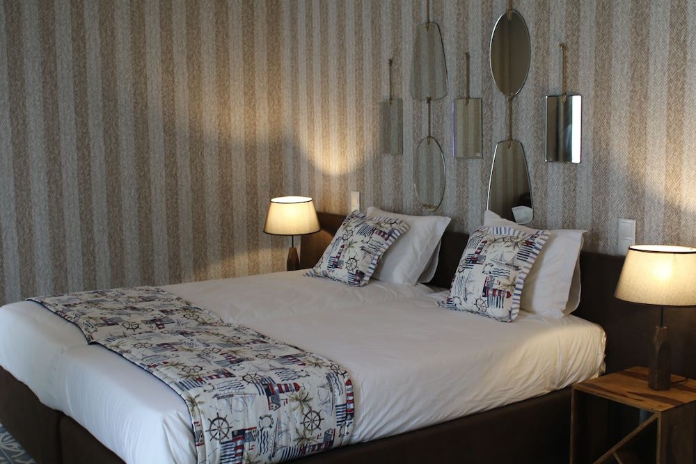 Royal Beach Hostel & Suites Suite 3