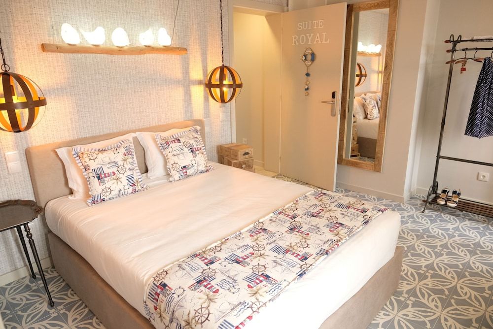 Royal Beach Hostel & Suites Suite 2