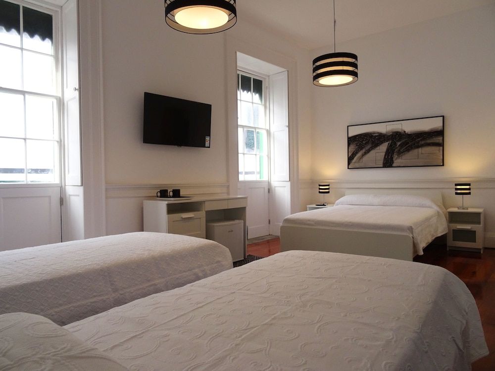 Family Quadruple Room, Balcony, City View (3)