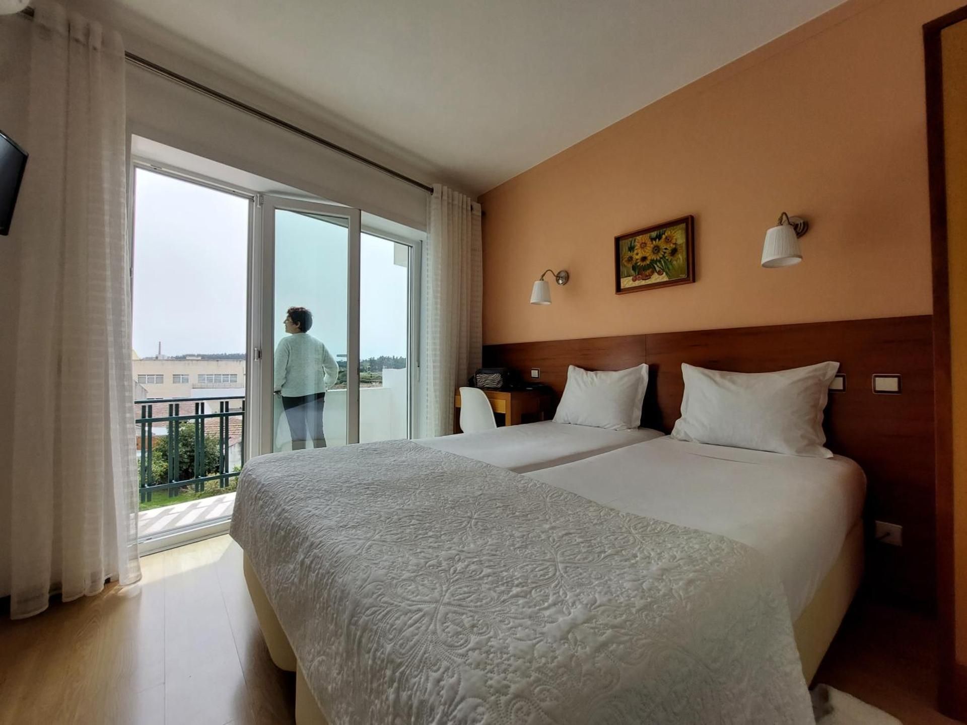 Standard Twin Room with Balcony