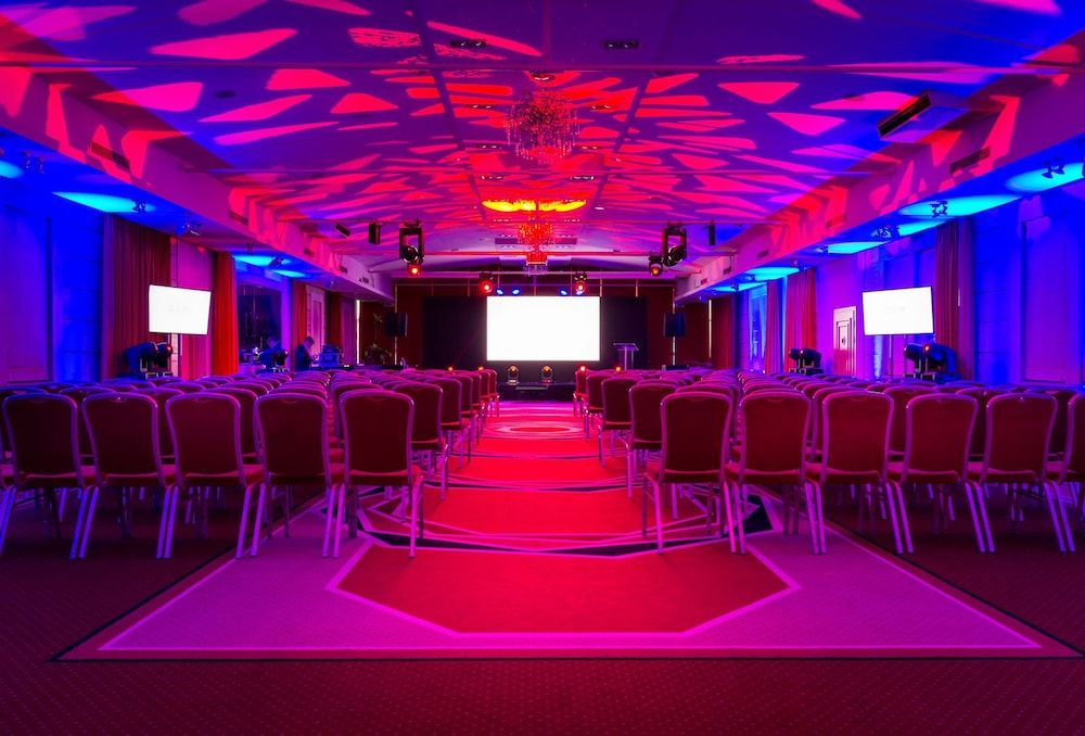 In-Room Business Center