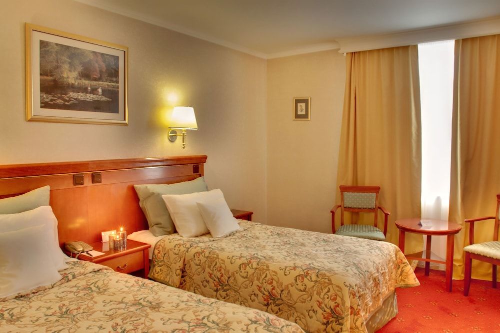 MCC Mazurkas Conference Centre & Hotel Standard Room 2