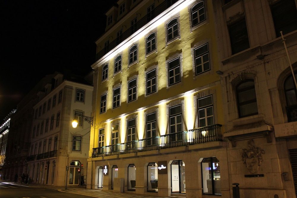 undefined MeraPrime Gold Design Hotel 7