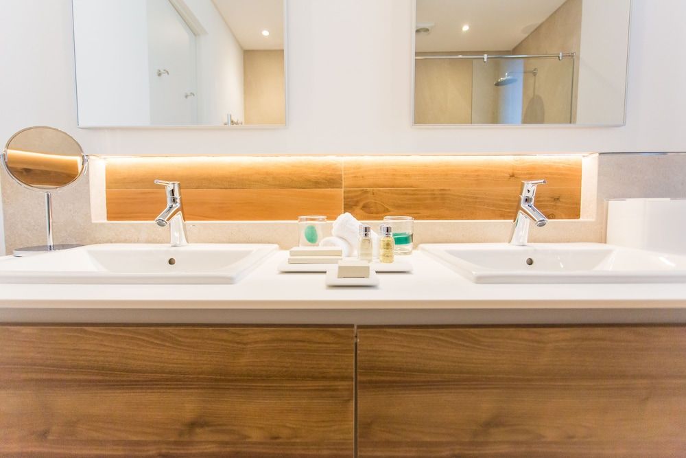 Monte Rei Golf & Country Club Deluxe Suite, 1 Bedroom 5