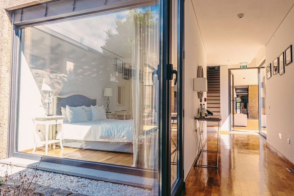 Casa das Mourôas Double Room, Garden View 7