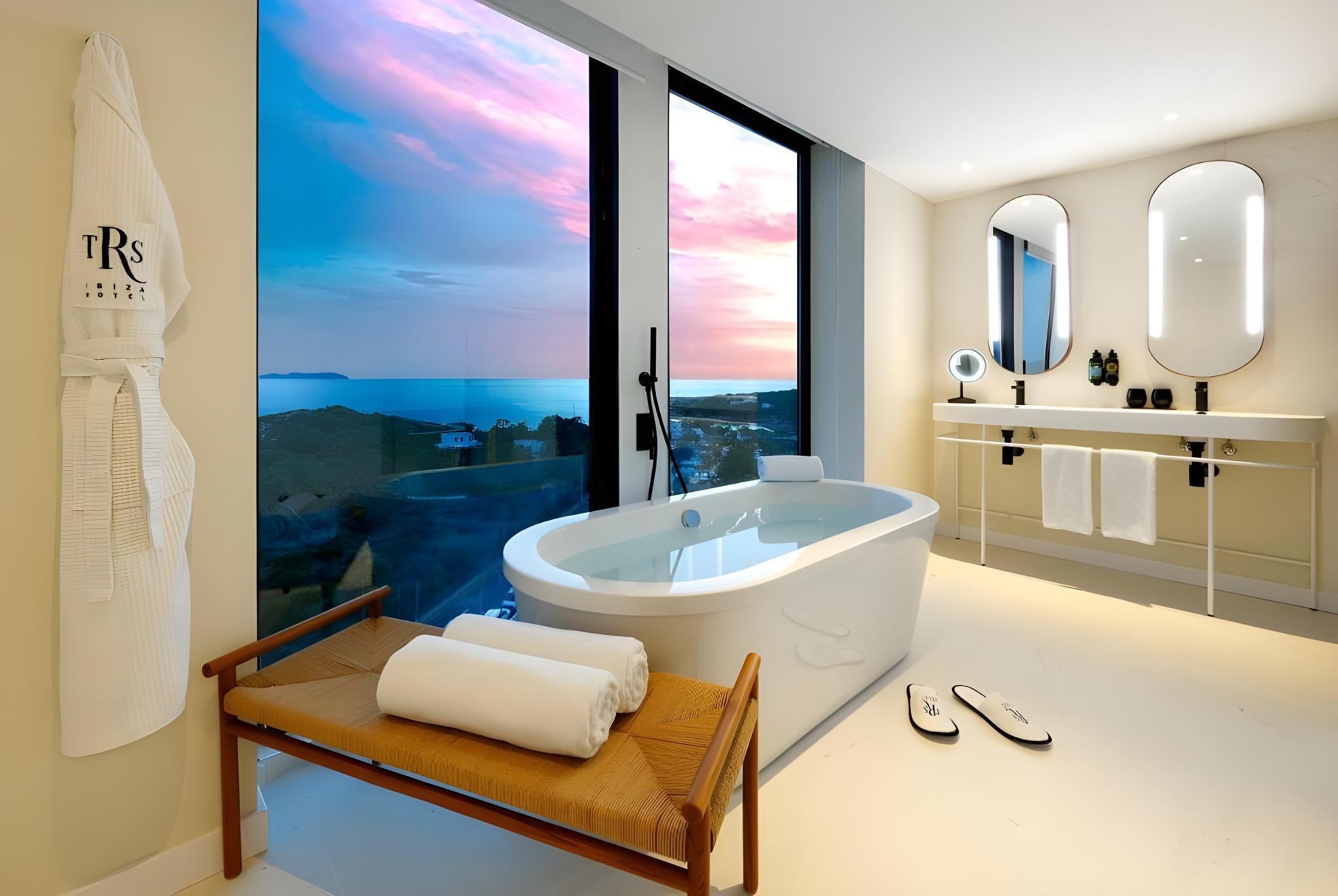 Panoramic Sea View Suite