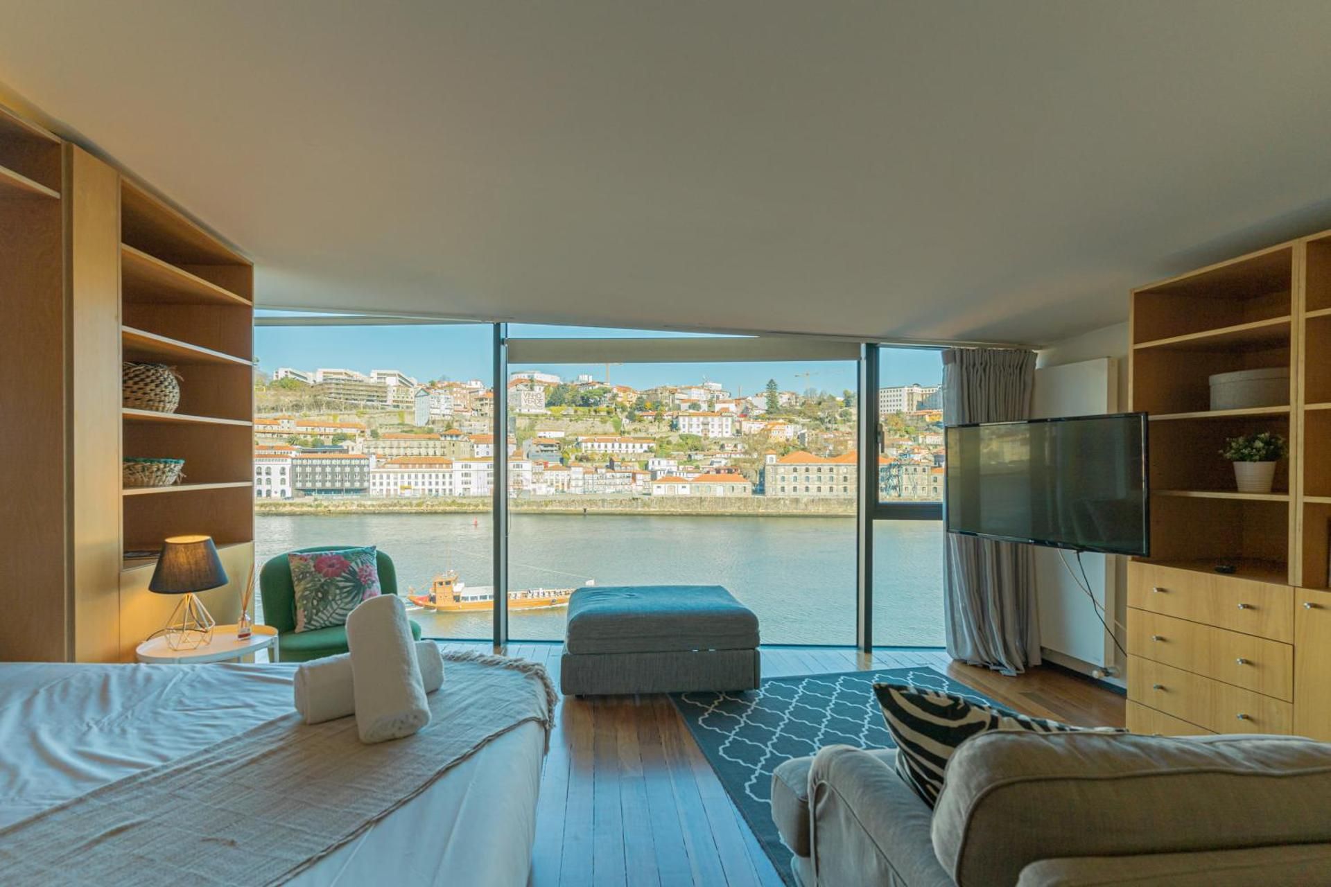 Studio with River View