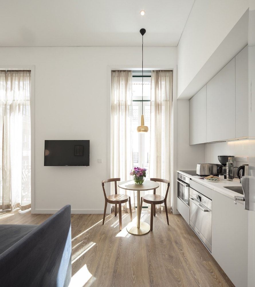Lisbon Serviced Apartments Chiado Emenda Superior Studio 17