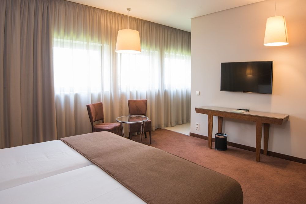 Vila Gale Collection Braga Hotel Standard Twin Room 2