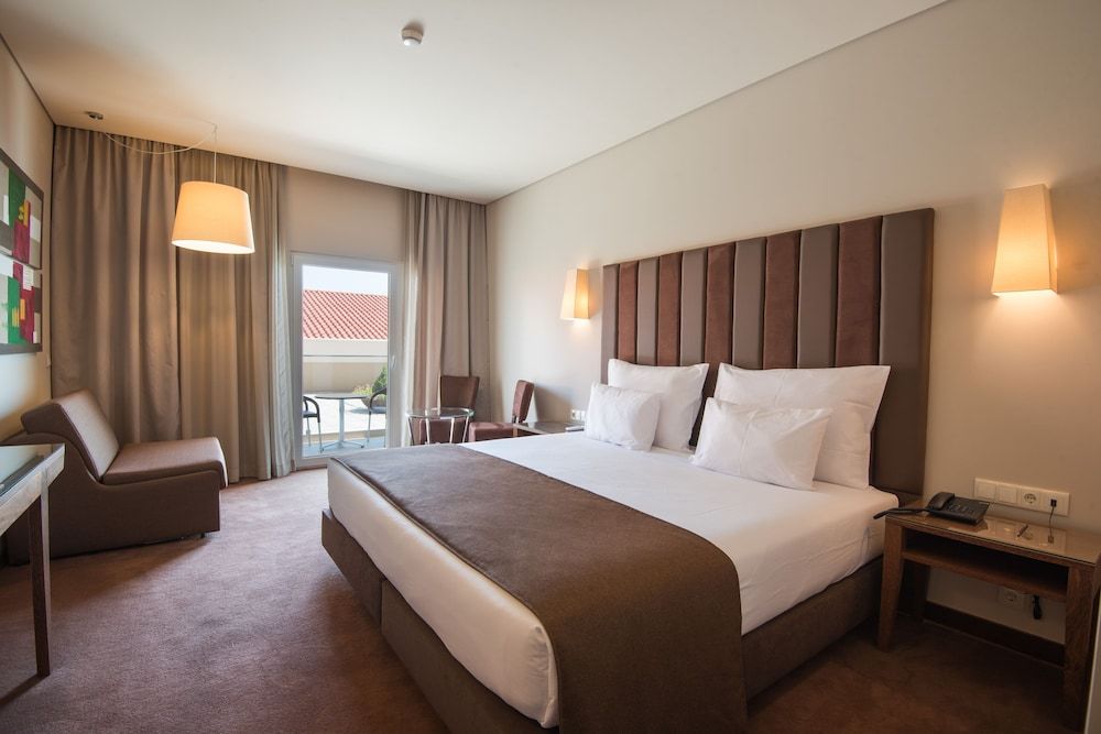 Vila Gale Collection Braga Hotel Standard Twin Room 3