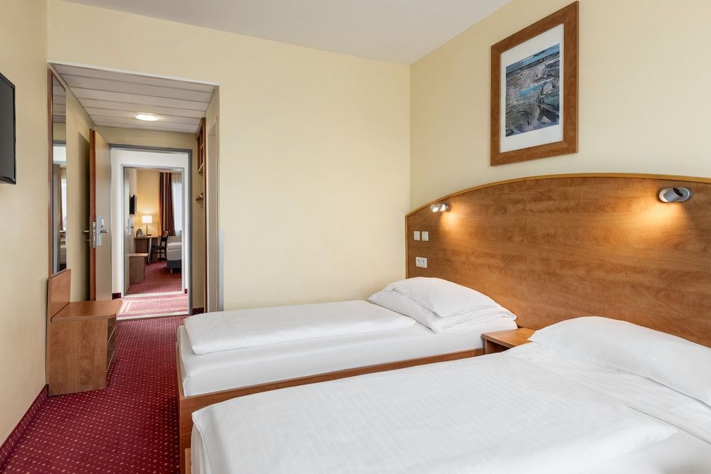 undefined Amedia Express Prag, Trademark Collection by Wyndham 2