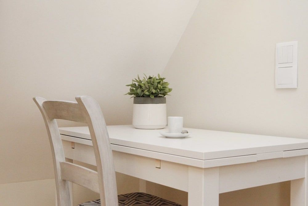 Flores Guest House Comfort Double or Twin Room 22