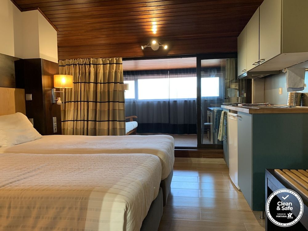 Discovery Apartment Carnaxide Estdio com Saleta 4