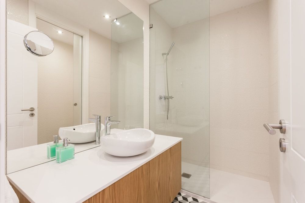 undefined Sao Bento Blue One-Bedroom Apartment - by LU Holidays 10