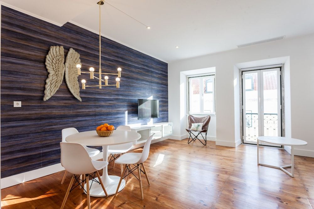 Sao Bento Blue One-Bedroom Apartment - by LU Holidays Apartment, 1 Bedroom, Balcony 11