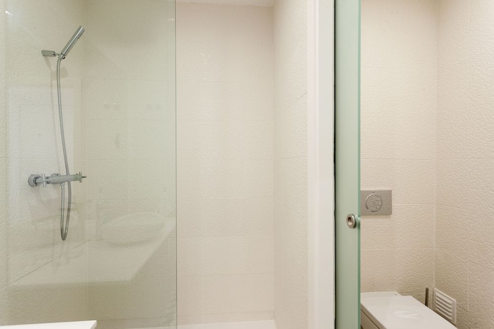 Sao Bento Blue One-Bedroom Apartment - by LU Holidays Apartment, 1 Bedroom, Balcony 10