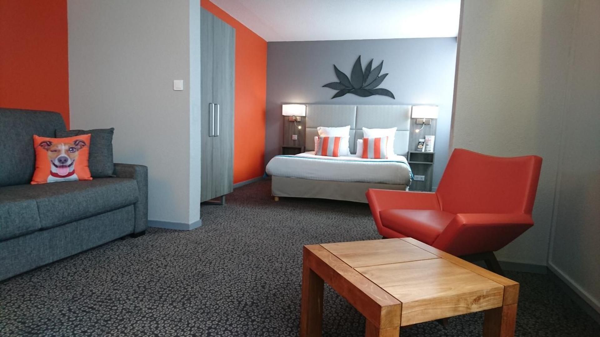 Quadruple Room with 1 Double Bed and 1 sofa bed