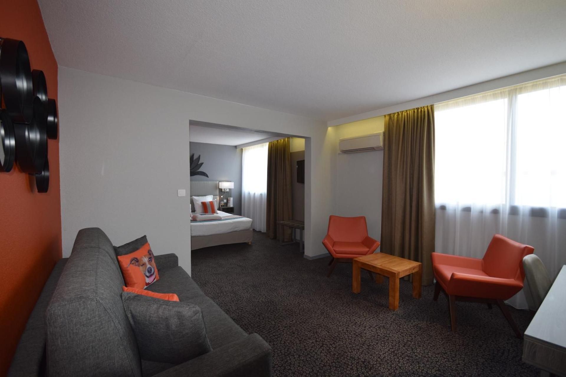 Quadruple Room with 1 Double Bed and 1 sofa bed