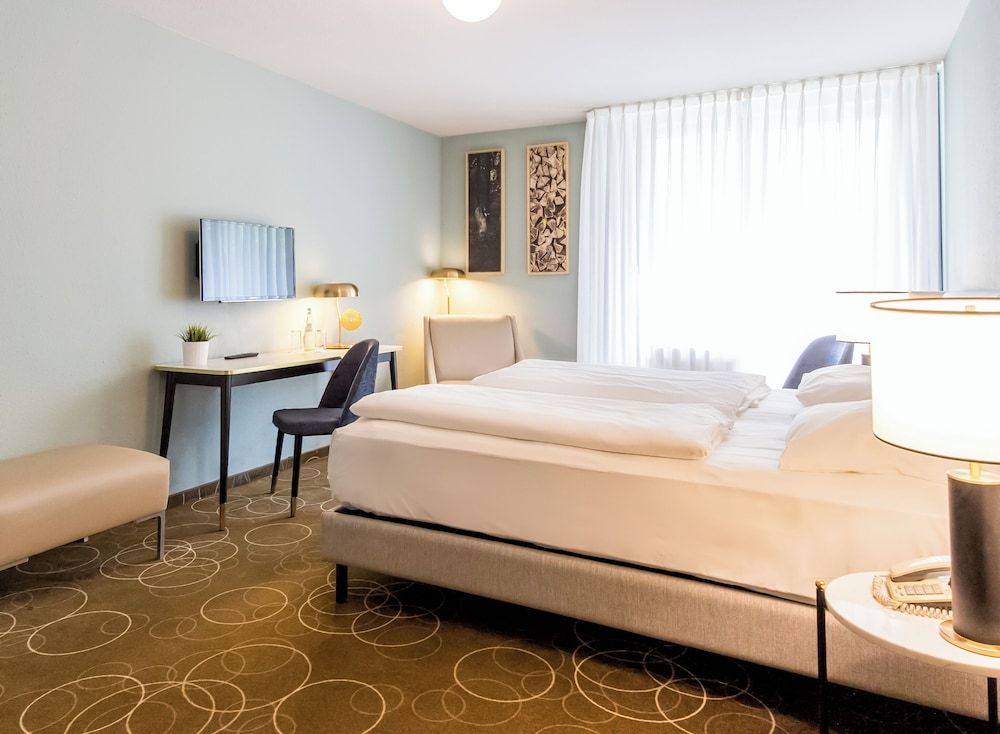 Studio, 1 Double Bed, Balcony