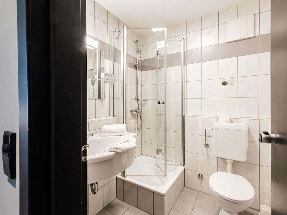 Mercure Hotel Pforzheim Superior Room, 1 Double Bed, Balcony 3