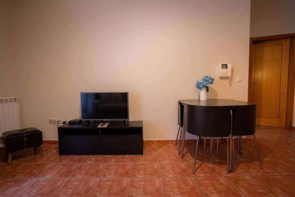 RIBEIRA by YoursPorto Apartment, 1 Bedroom, Balcony (Rua da Reboleira, 19) 16
