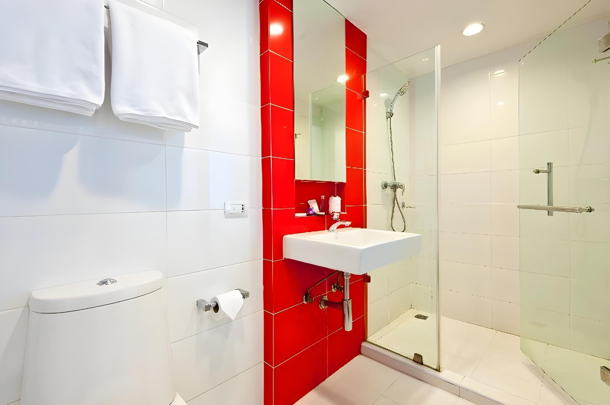 Anya Nana @ Sukhumvit Superior 3