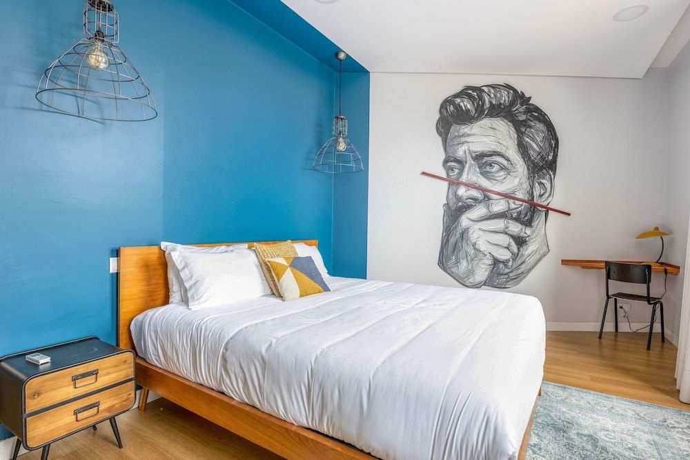 undefined Selina Porto 4