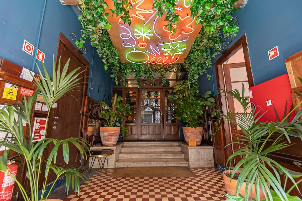 undefined Selina Porto 7