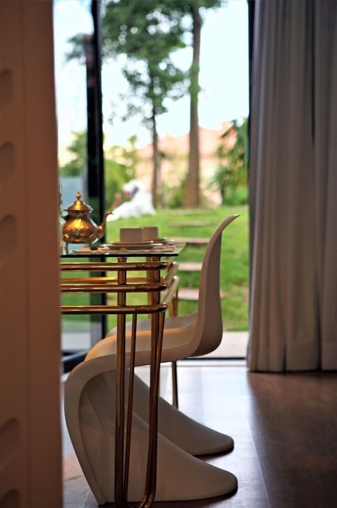 Suite, 2 Bedrooms, Patio (4)