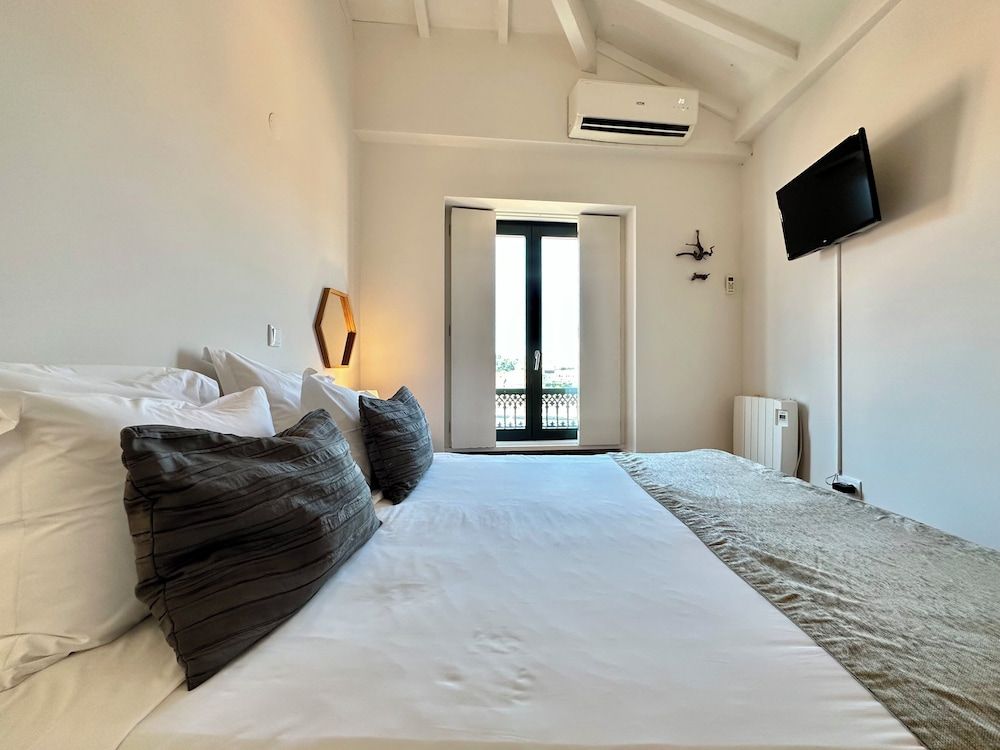 YOUROPO - Typical House Apartment, 1 Bedroom (5) 10