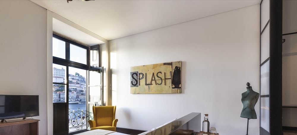 The House of Sandeman Superior Room, River View 11