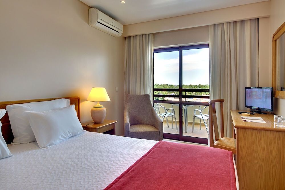 Hotel Alba Double Room (2 Adults and 1 child) 2