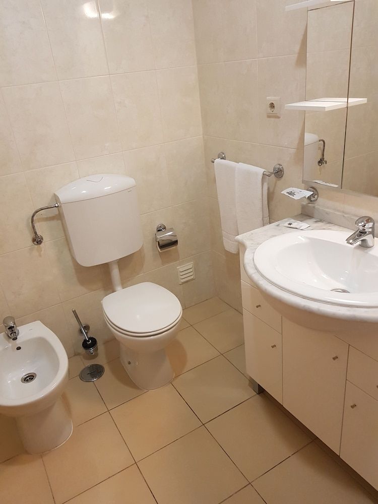 Rialgarve Family Room 4