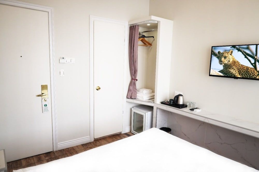 Bakirkoy Tashan Business & Airport Hotel Comfort Room, City View 13