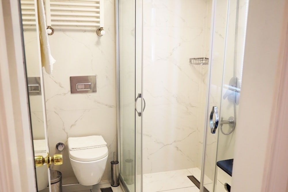 Bakirkoy Tashan Business & Airport Hotel Comfort Room, City View 12