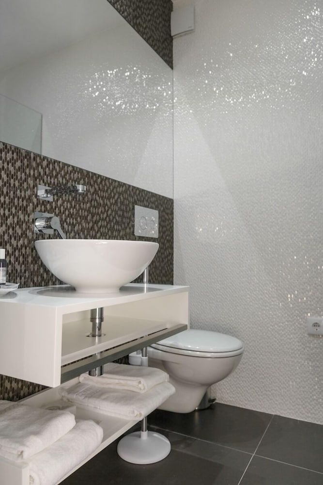 Hotel Concha Standard Double or Twin Room, Balcony, Park View 6