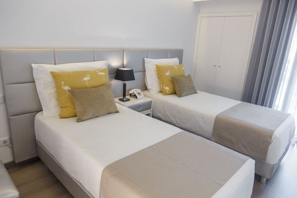 Hotel Concha Standard Double or Twin Room, Balcony, Park View