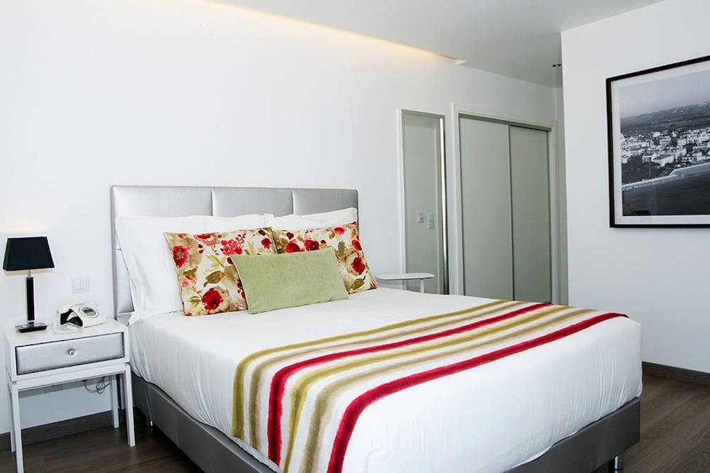 Hotel Concha Superior Double Room, 1 Double Bed, Balcony, Sea View 2