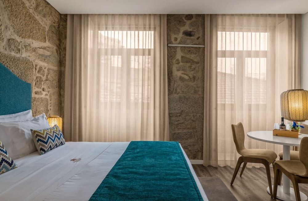 296 Heritage Apartments Studio (Back View) 8