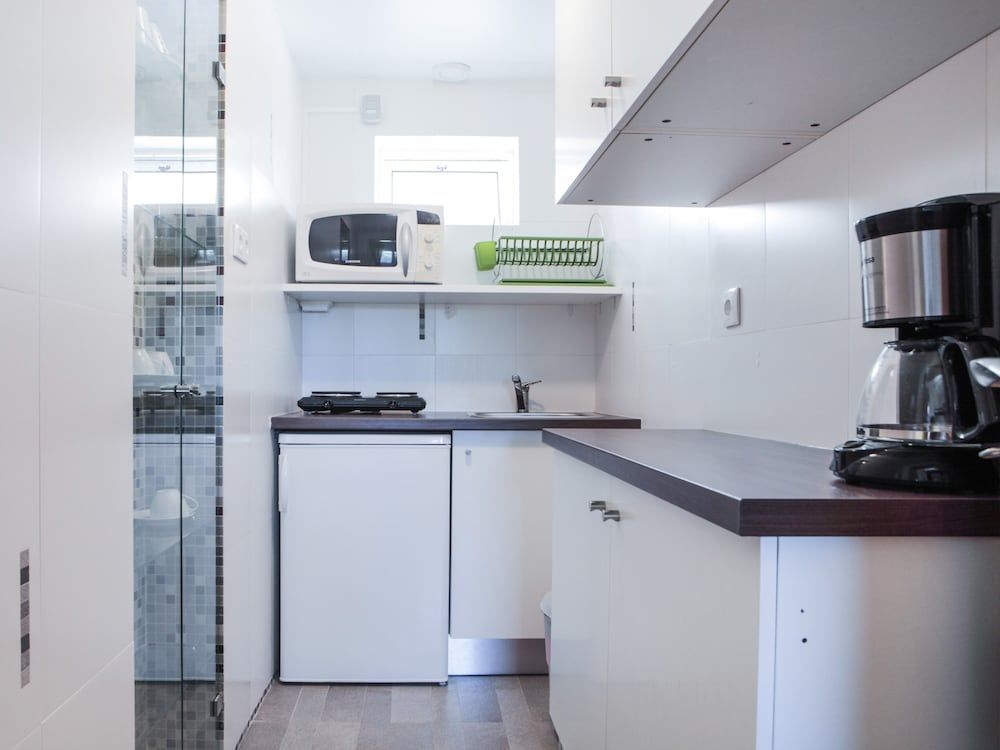 Monte Girassol - The Lisbon Country House! Apartment, Private Bathroom (Alfazema) 5