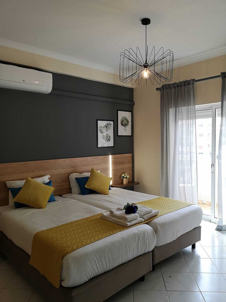 Kiss Apartamentos Studio Comfort - 2 single beds