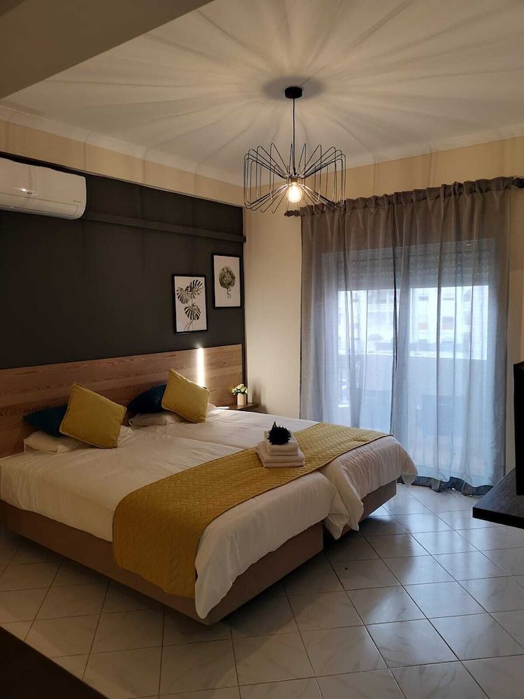 Kiss Apartamentos Studio Comfort - 2 single beds 7