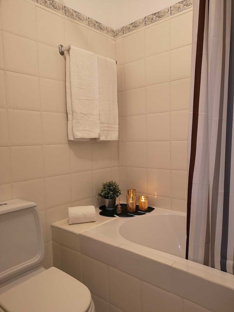 Kiss Apartamentos Studio Comfort - 2 single beds 8